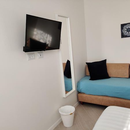 Migdal Luxury Suites Netanya J29 Exterior foto